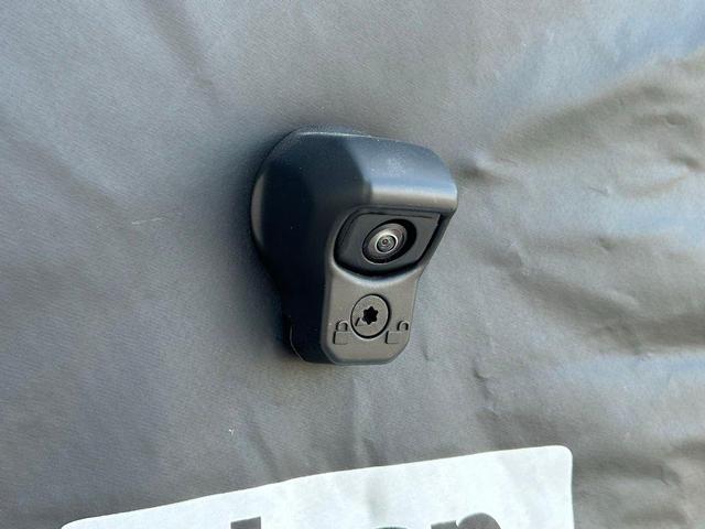 Photo of 2025 Granite Crystal Clearcoat Metallic Jeep Wrangler