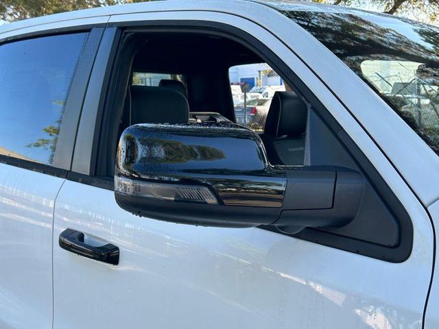 Photo of 2025 Bright White Clearcoat RAM 1500