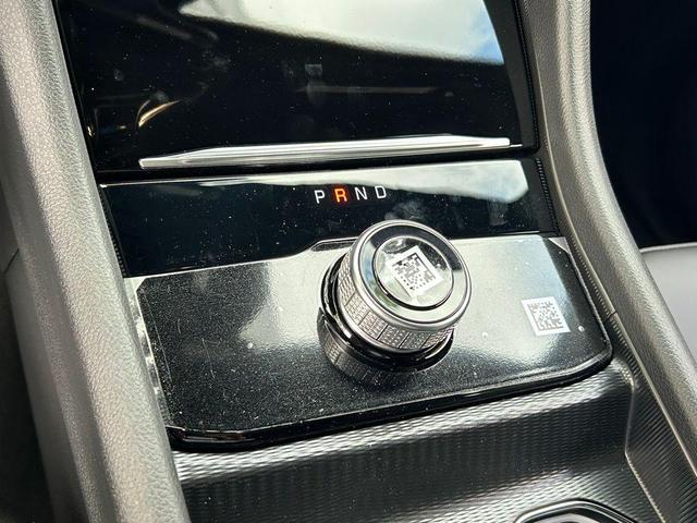 Photo of 2025 Silver Zynith Jeep Grand Cherokee