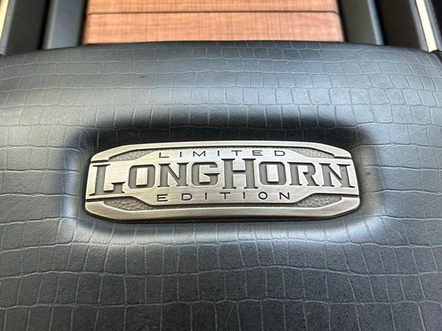 Photo of 2021 Ivory White RAM 1500