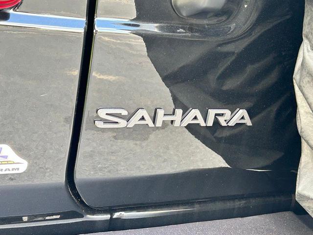 Photo of 2025 Black Clearcoat Jeep Wrangler