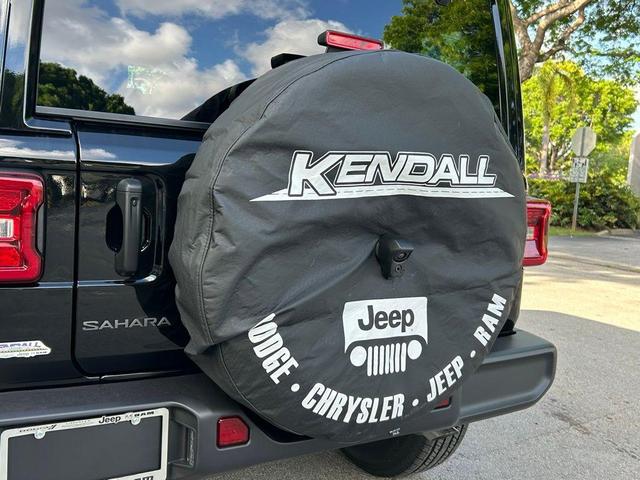Photo of 2025 Black Clearcoat Jeep Wrangler