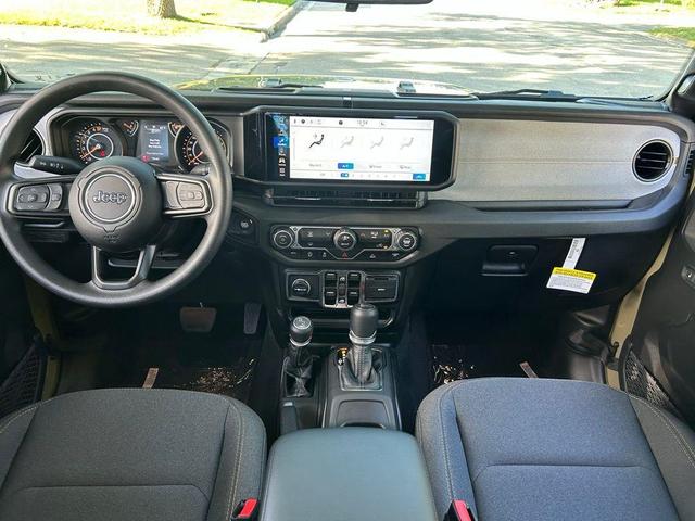 Photo of 2025 41 Jeep Gladiator