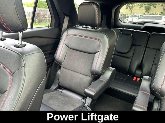 Photo of 2022 Stone Blue Metallic Ford Explorer