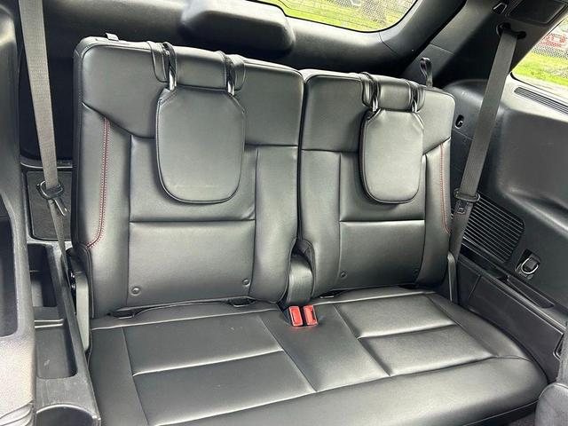 Photo of 2022 Stone Blue Metallic Ford Explorer