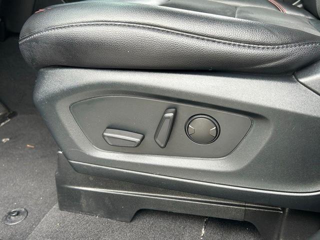 Photo of 2022 Stone Blue Metallic Ford Explorer
