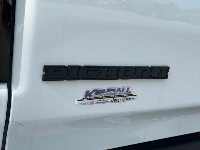 Photo of 2025 Bright White Clearcoat RAM 1500