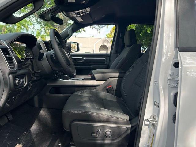 Photo of 2025 Bright White Clearcoat RAM 1500