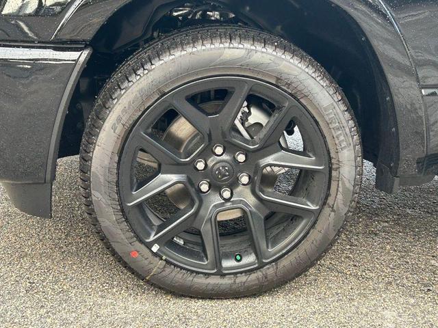 Photo of 2025 Diamond Black RAM 1500
