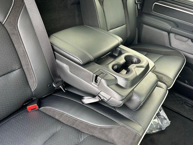 Photo of 2025 Diamond Black RAM 1500