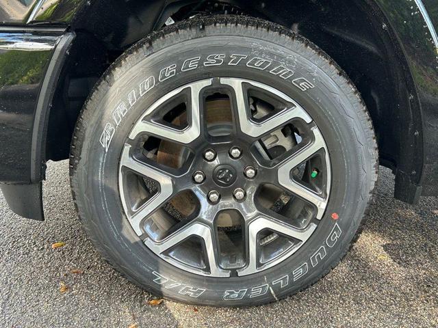 Photo of 2025 Diamond Black RAM 1500