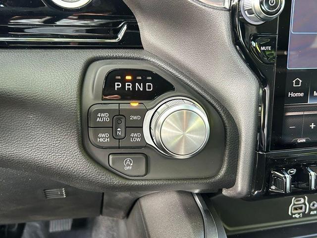 Photo of 2025 Diamond Black RAM 1500
