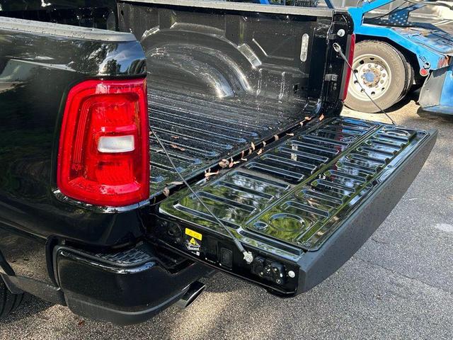 Photo of 2025 Diamond Black RAM 1500