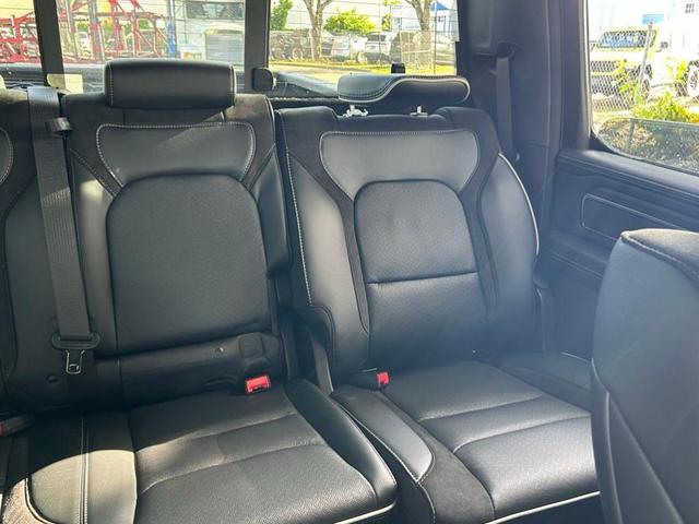 Photo of 2025 Diamond Black RAM 1500