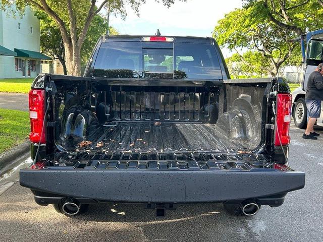 Photo of 2025 Diamond Black RAM 1500