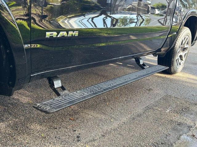 Photo of 2025 Diamond Black RAM 1500