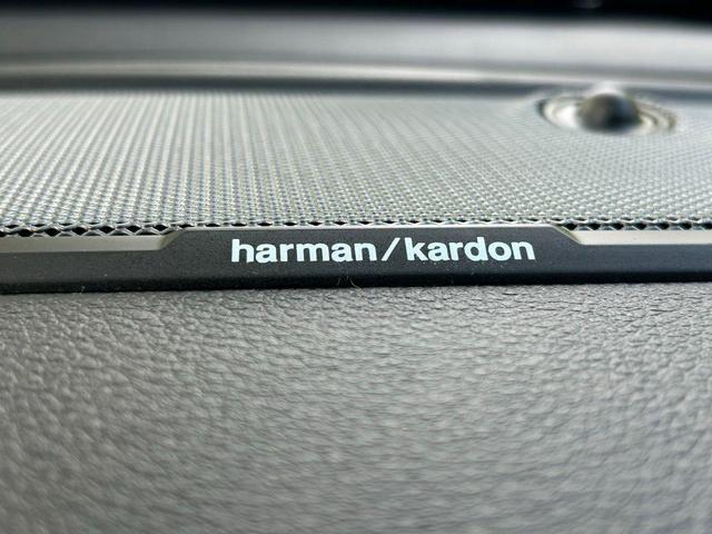 Photo of 2025 Diamond Black RAM 1500