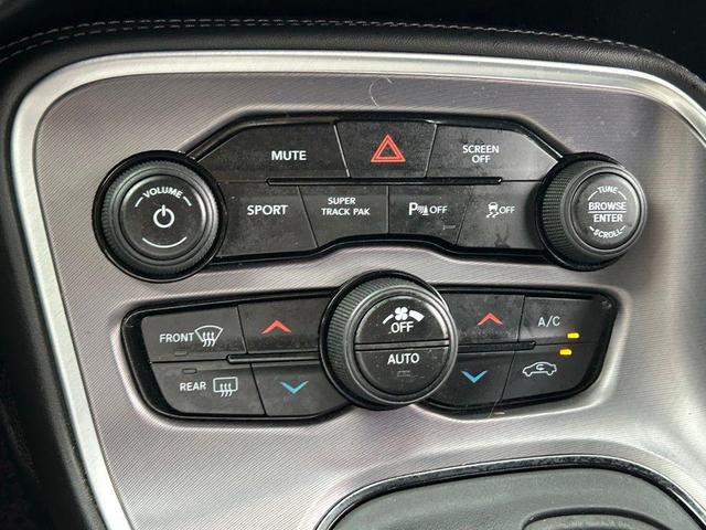 Photo of 2019 Pitch Black Clearcoat Dodge Challenger