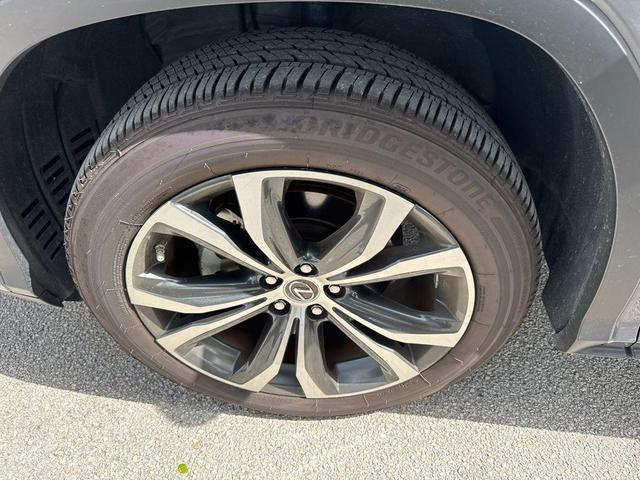 Photo of 2022 Light Blue Lexus RX 350