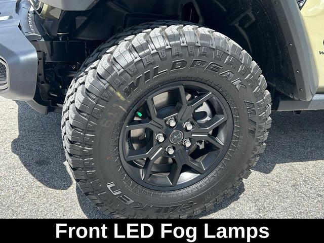 Photo of 2025 Green Jeep Wrangler