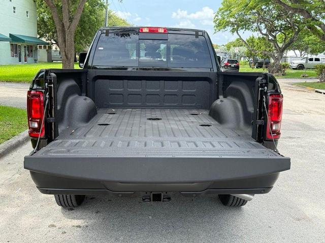 Photo of 2025 Diamond Black RAM 2500