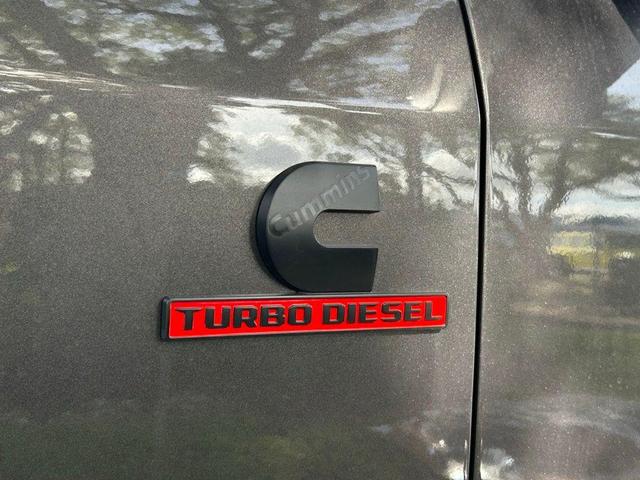 Photo of 2025 Granite Crystal Clearcoat Metallic RAM 2500