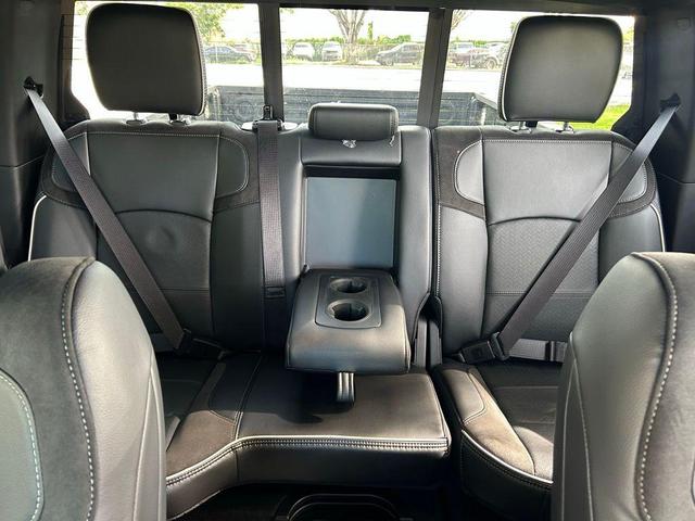Photo of 2025 Granite Crystal Clearcoat Metallic RAM 2500