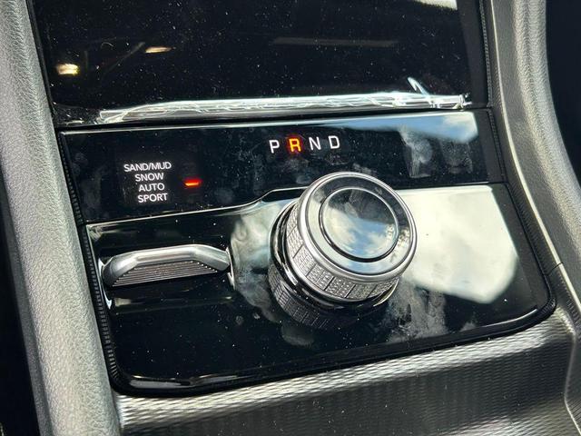 Photo of 2025 Silver Zynith Jeep Grand Cherokee