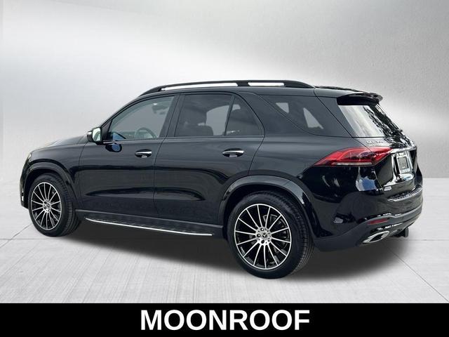 Photo of 2022 Black Mercedes-Benz GLE 350