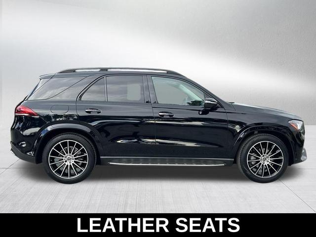 Photo of 2022 Black Mercedes-Benz GLE 350