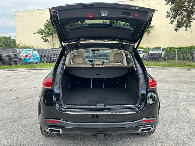 Photo of 2022 Black Mercedes-Benz GLE 350