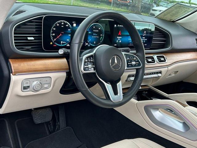 Photo of 2022 Black Mercedes-Benz GLE 350