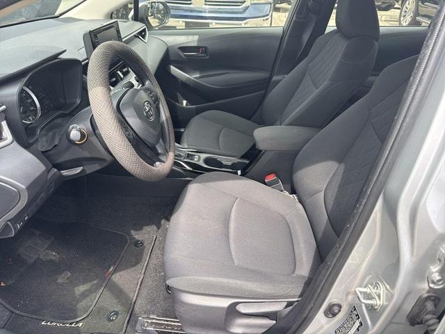 Photo of 2022 Silver Toyota Corolla