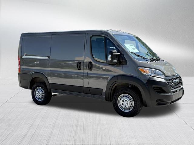 Photo of 2025 Ceramic Gray Clearcoat RAM ProMaster 1500