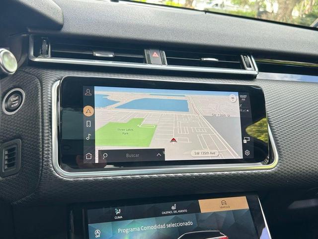 Photo of 2022 Fuji White Land Rover Range Rover Velar