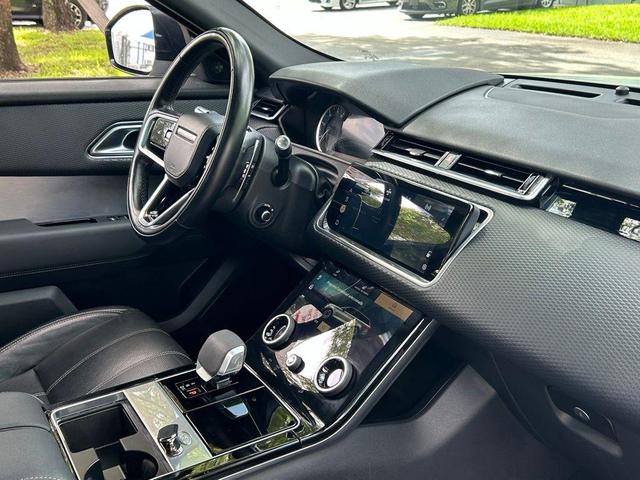 Photo of 2022 Fuji White Land Rover Range Rover Velar