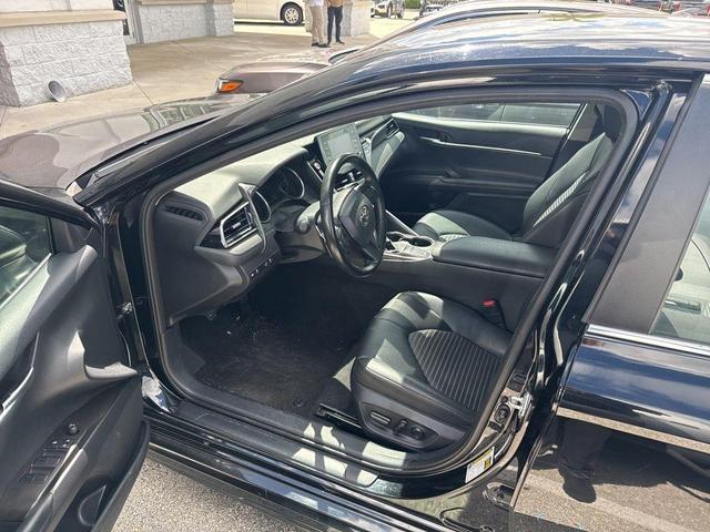 Photo of 2023 Black Toyota Camry