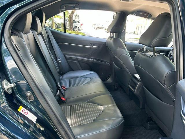 Photo of 2019 Blue Toyota Camry