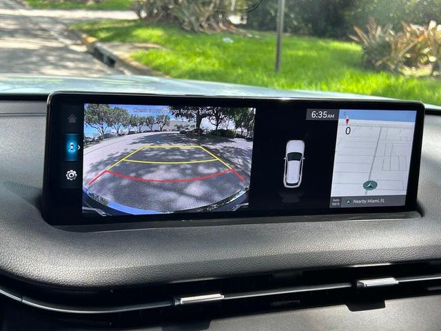 Photo of 2025 Alta White Genesis GV70