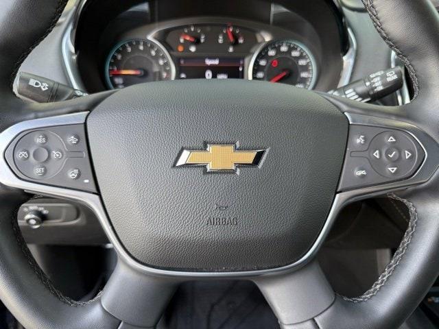 Photo of 2023 Northsky Blue Metallic Chevrolet Traverse