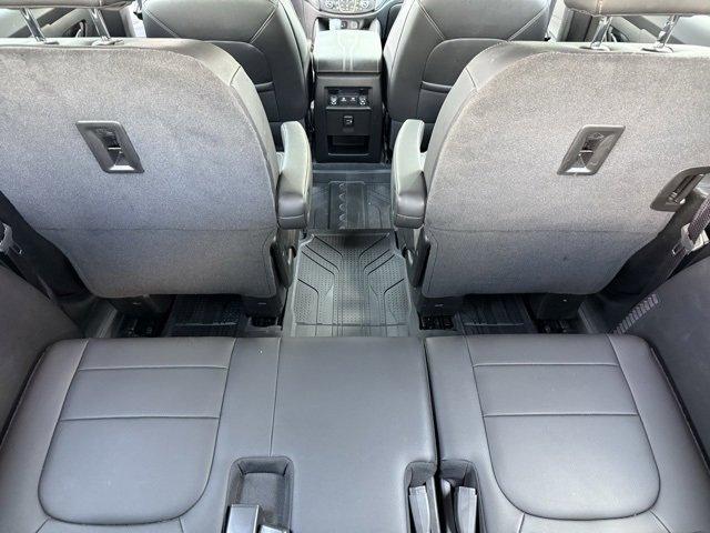 Photo of 2023 Northsky Blue Metallic Chevrolet Traverse