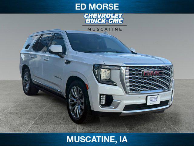 Photo of 2021 White Frost Tricoat GMC Yukon