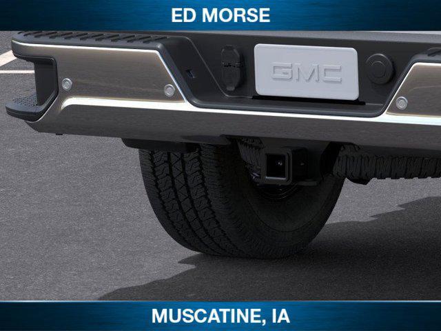Photo of 2025 Summit White GMC Sierra 2500