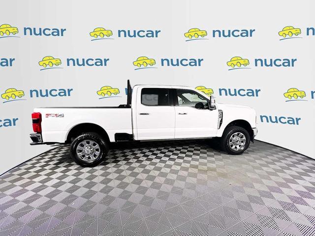 Photo of 2025 STAR WHITE Ford F-350