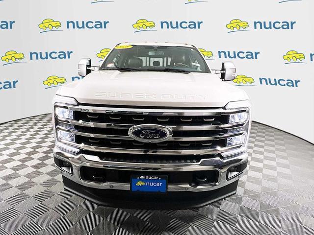 Photo of 2025 STAR WHITE Ford F-350