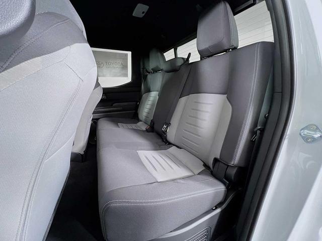 Photo of 2025 Wind Chill Pearl Toyota Tacoma