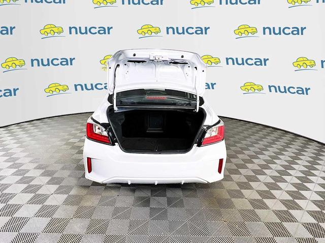 Photo of 2024 White Diamond Mitsubishi Mirage G4