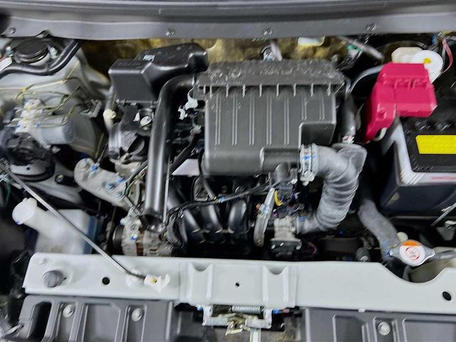 Photo of 2024 White Diamond Mitsubishi Mirage G4