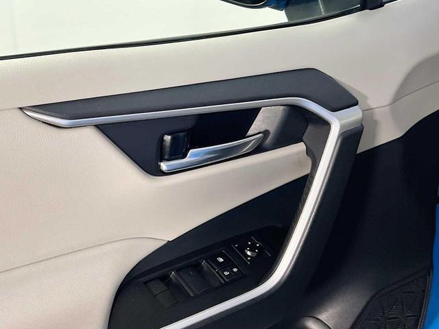 Photo of 2020 Blue Flame Toyota RAV4