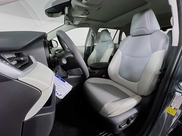 Photo of 2025 Magnetic Gray Metallic Toyota RAV4